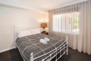 Prevelly Beach House - 4