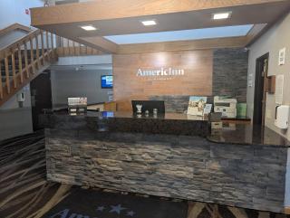 AmericInn by Wyndham St. Peter - 9