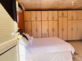 Starlight bed and breakfast - 1