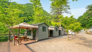 Gapyeong Yumyeongsan Gomone pet Camping - 0