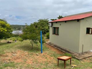 Niara Lake & Beach House - 9