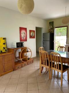 Niara Lake & Beach House - 7