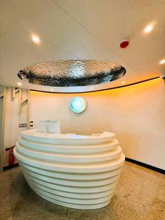 Rise & Shine Hotel - 5