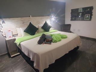 Oppiplot Guest House Pty Ltd - 3