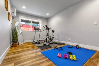 Modern Fortress w 4 Decks AC in all rooms Gym - 3