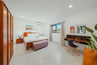 Aruba Escape Spacious 5BR Villa for 12 by Bocobay - 2