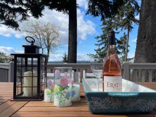 Family Retreat w Lake & Mt & City View Gym MI - 8