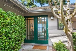 Family Retreat w Lake & Mt & City View Gym MI - 4