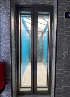 Rise & Shine Hotel - 4