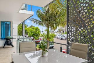 Spacious 3Beds Beachside Aptm close to Mooloolaba - 9