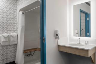 Sternwheeler Hotel & Conference Centre, Trademark by Wyndham - 3