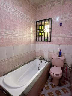 Esmeralda Closet - 3