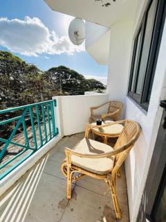 Cozy 2-Bedroom Apt 5mins Walk to Beach - LF7 - 8