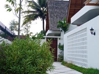 Hakimi Villa - Kuta Lombok - 9