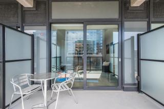 Luxe 1BR Apt with Pool GYM and On-Site Theater - 1