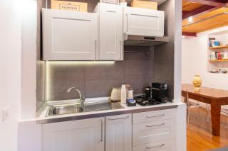 San Teodoro Apartment with Private Terrace - 4