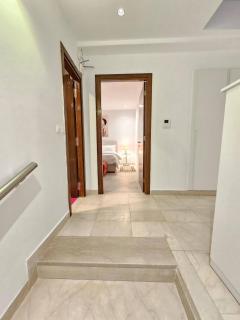 Refined villa in the heart of La Marsa with garden - 3