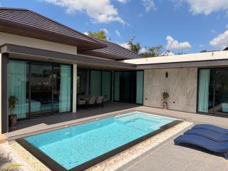 Villa Nadsuree Ao-Nang Modern House - 8