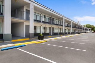 Suburban Studios Orange Park - Jacksonville near Naval Air Station - Orange Park - 7