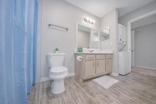 KINGbed A plus location A plus for workers LongStayDiscount - 1