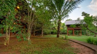 Chena Huts Eco Resort - 4