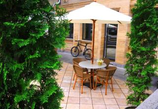 Retro Hostel & Tours - 7