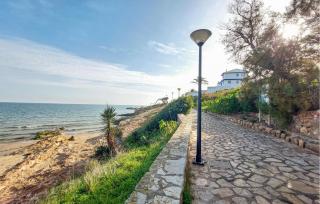 Gorgeous Apartment In Oropesa Del Mar With Wifi - 3