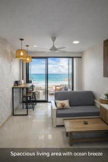 Noahs Ark Beachside Villa - 3