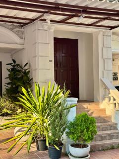 4BR 10PAX Ensuite Near EmQuartier Emporium Emsphere - 7