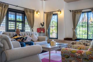 Verryn Khao Kho วิลล่าสำหรับ 8 ท่าน ติดวัดผาซ่อนแก้ว เดิน 5 นาที สัมผัสบรรยากาศอบอุ่น เหมือนได้กลับมารวมตัวกันอีกครั้ง - 2