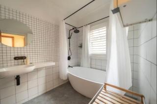 House of Fairy Wren -Charming Queenslander Cottage mins drive to Brisbane CBD and Gabba Stadium! - 2