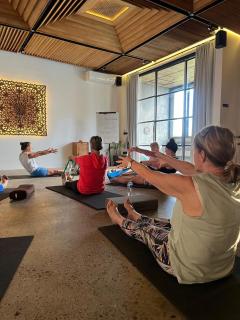 Balitri - hidden gem 9BR service villa hall pool sauna - 9