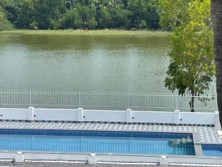 Alamparai Villa - Private Pool, Luxurious 4BHK With River Access - 9