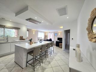 Grande maison familiale, spacieuse et confortable - 2