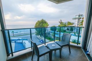 Relax Beach Hotel - 7