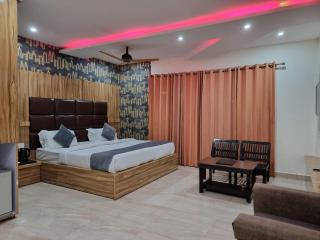 Vella marina group of hotels Biaspushp #Five-star feeling#3 Star hotel#free parking #mountain view# Best hotel in Dalhousie - 5