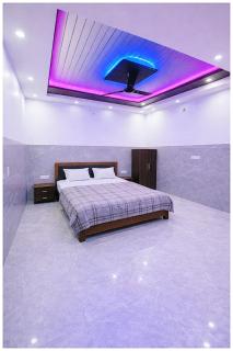 Hotel Raj Milan Premium Near Shree Ram Janam Bhoomi Temple # Free Wi-Fi & Parking# Restaurant - Facility - Fully Air conditioning Premium Room- Best Hotel In Ayodhya - 3