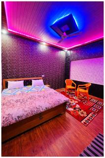 Hotel Raj Milan Premium Near Shree Ram Janam Bhoomi Temple # Free Wi-Fi & Parking# Restaurant - Facility - Fully Air conditioning Premium Room- Best Hotel In Ayodhya - 7