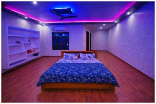 Hotel Raj Milan Premium Near Shree Ram Janam Bhoomi Temple # Free Wi-Fi & Parking# Restaurant - Facility - Fully Air conditioning Premium Room- Best Hotel In Ayodhya - 4