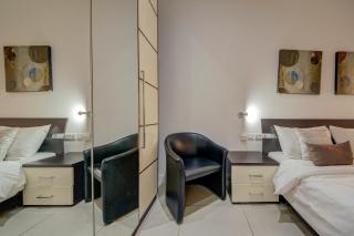 St Julian's 2Br Terrace Suite with Private Jacuzzi - 3