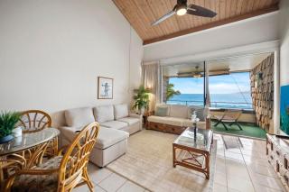 Oceanfront Maui Condo - 5