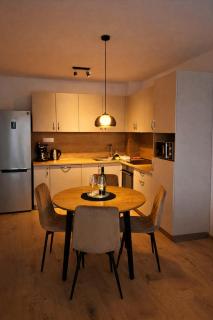 Modern Smart Apartment, Garage & City View - 6