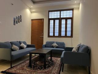 Tolichowki, 7Tombs-Golconda Fort Aashiana - 0