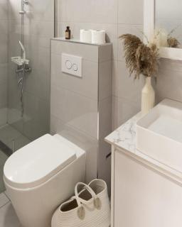 Cozy 2-Bedroom Apt 4min Walk to Beach - RC15 - 2