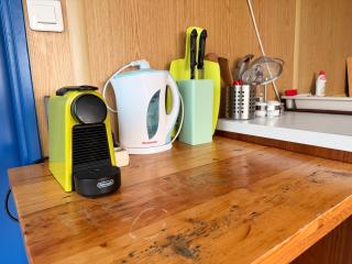 GreenPark Tiny House, Garden Terrace & Parking - 2