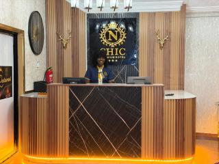 Chic Premium Hotel - 0