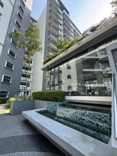 Cozy Lakeview in Shah Alam - 2