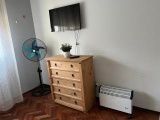 POCITOS - Amplio, cómodo y céntrico apartamento - 4