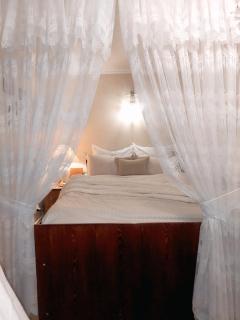 Тиха гавань в чарівному містечку - 1