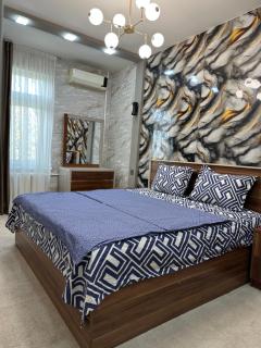 Flagman apartment в центре города - 0